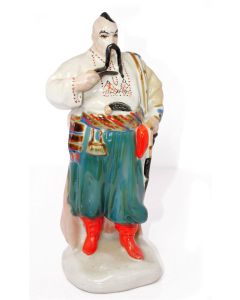 Personnage ukrainien typique en porcelaine peinte