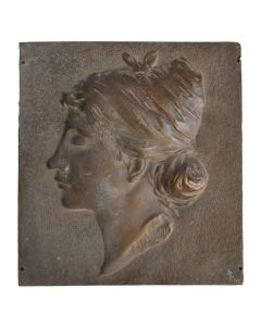 Plaque en bronze au personnage féminin époque XIXème