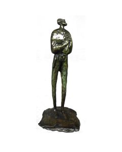 Statuette d'homme nu en bronze patine verte signé Sabine Cherki