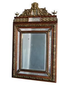 Miroir en pareclose décor laiton repoussé Napoléon III
