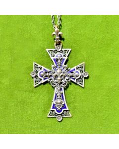 Bijoux pendentif croix Royaliste aux lys en émail