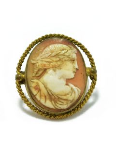 Art glyptique broche au camée profil de jeune femme à l'antique XIXème