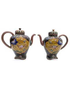 Paire de petites théières en cloisonné 1900