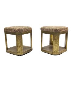 Paire de poufs orientalistes en laiton gravé 