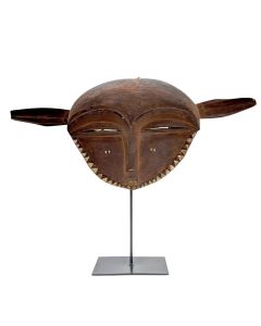 Masque Africain Pembé (Zaïre) en bois sur socle