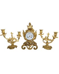 Pendule Garniture Rocaille en bronze doré style Louis XV