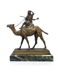 "Le méhariste"  bronze orientaliste par  Valton 