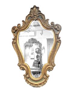 Miroir écusson de style bois doré 1900