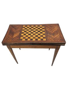 Table à jeu d'échecs marquetée d'époque Louis XVI