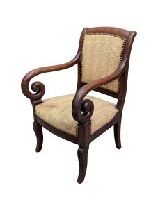 Fauteuil d'enfant Restauration à crosse en acajou XIXème 