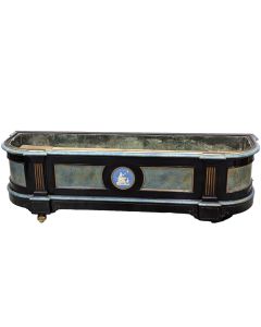 Jardinière Napoléon III en poirier noirci , filets de laiton et  porcelaine de Wedgewood XIXème
