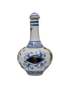 Vase brûle-parfum ajouré en porcelaine de Chine, fin XIXe siècle