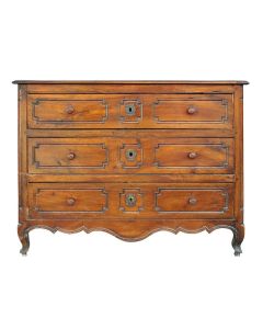 Commode en noyer d'époque XVIIIème