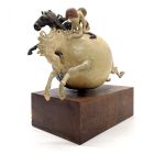 Course hippique sculpture en céramique émaillée XXème