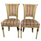 Paire de chaises de style directoire laqué peint dessus velours vert