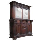 Meuble de sacristie en chêne composé d’éléments anciens