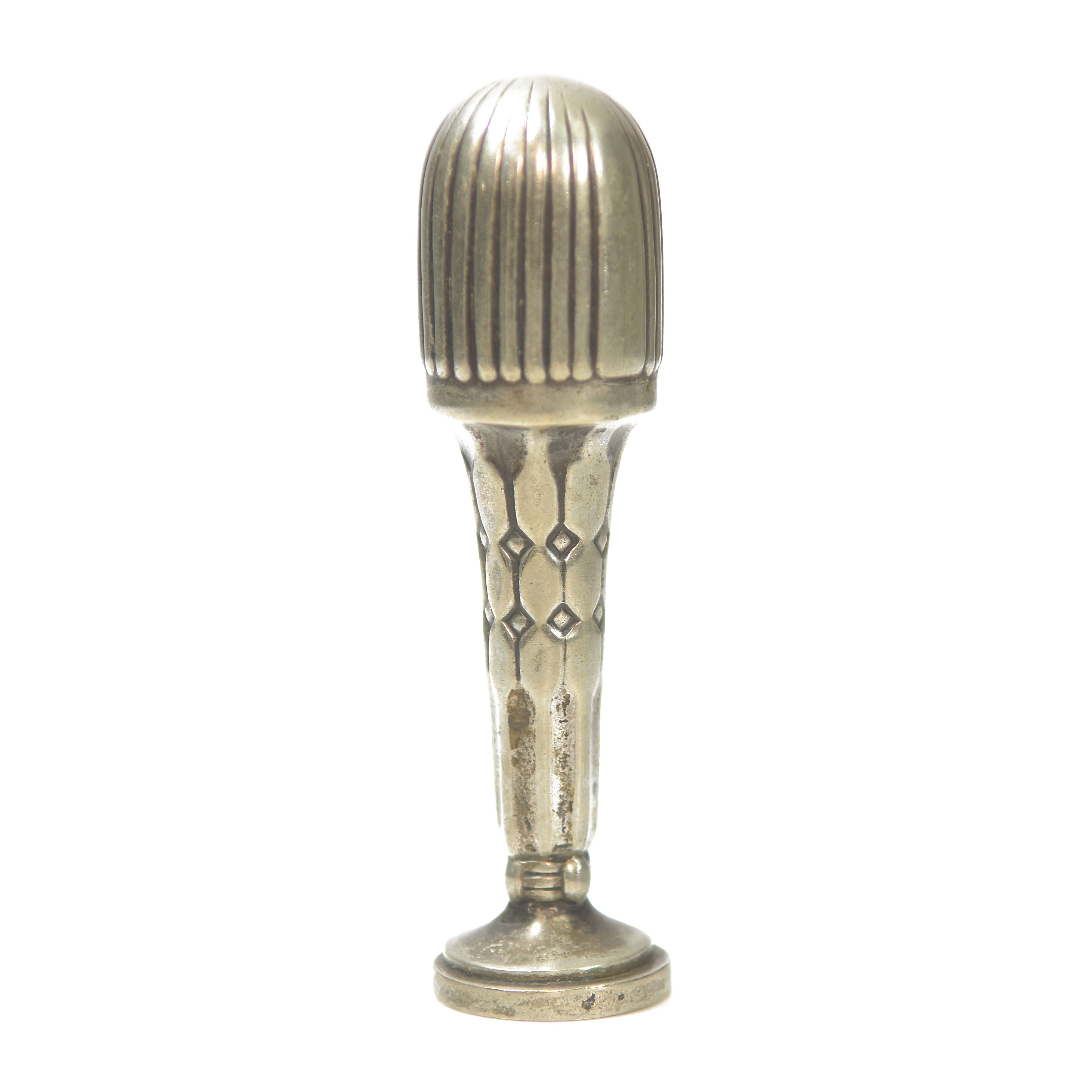 Sceau à cacheter de collection en métal argenté ou argent décor géométrique 