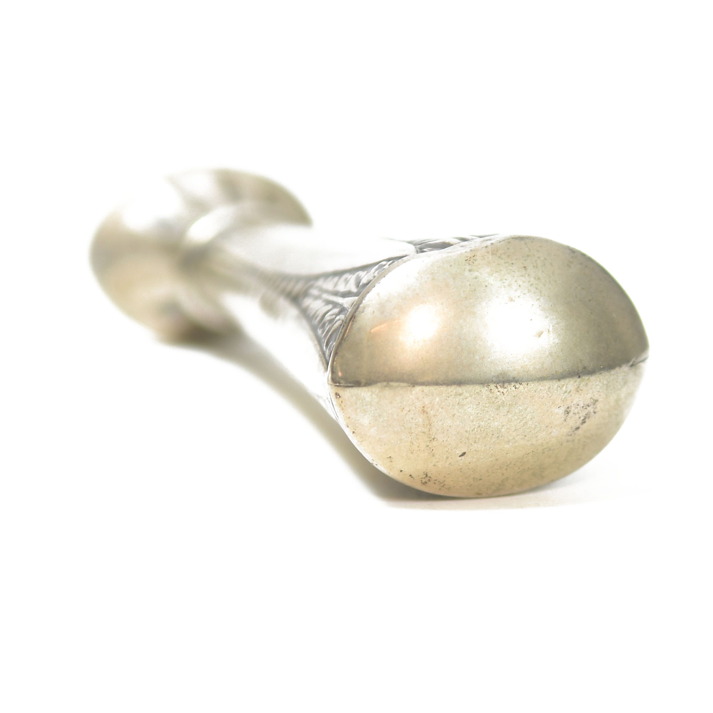 Sceau à cacheter de collection en argent ou métal argenté décor Empire