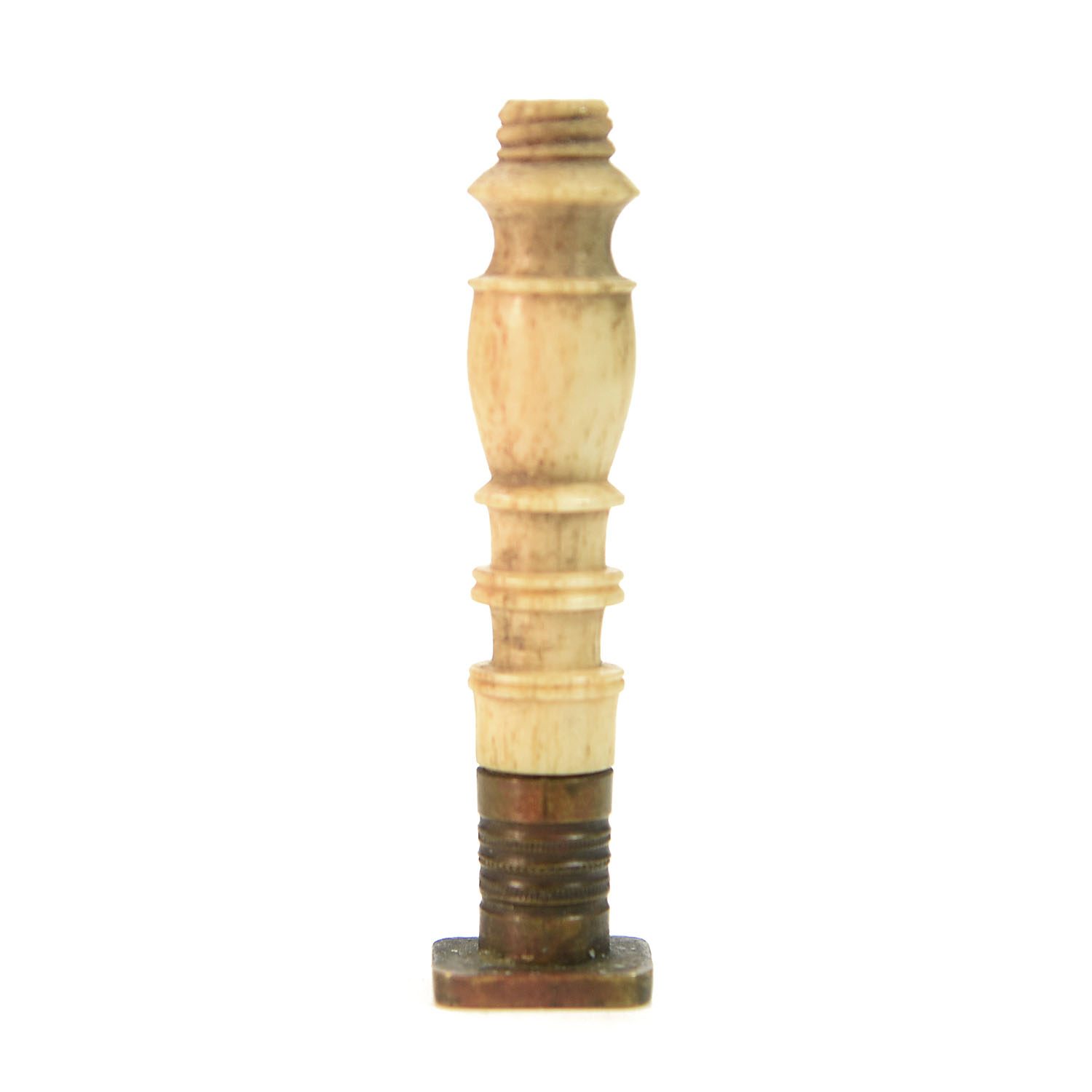 Sceau à cacheter de collection couleur beige clair et bronze 