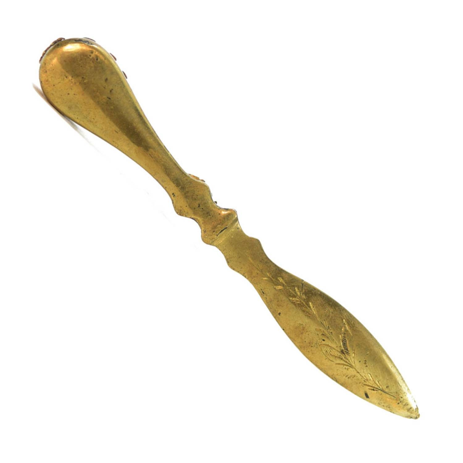 Porte plume en bronze 