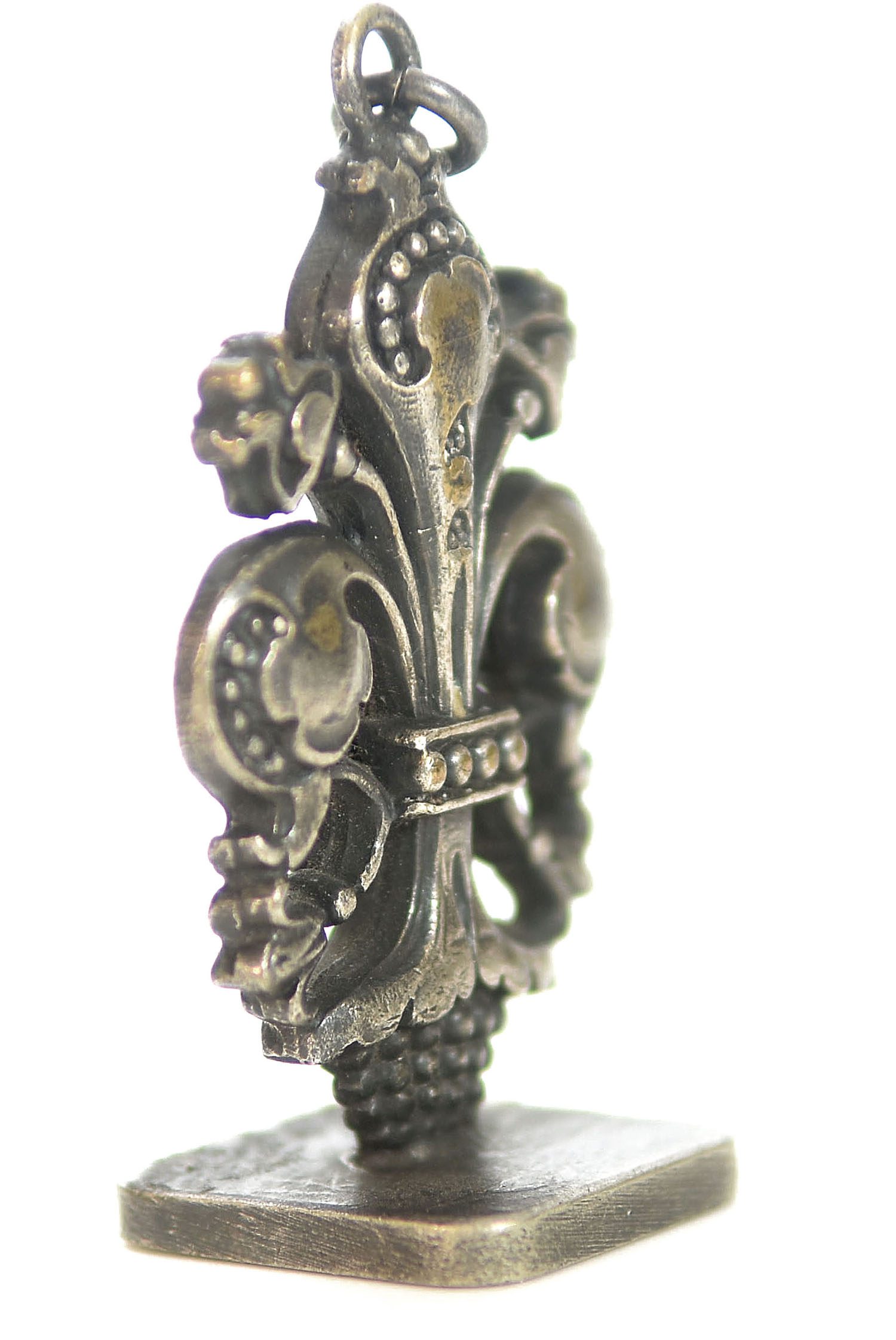 Sceau à cacheter (seal) bronze argenté fleur de Lys 